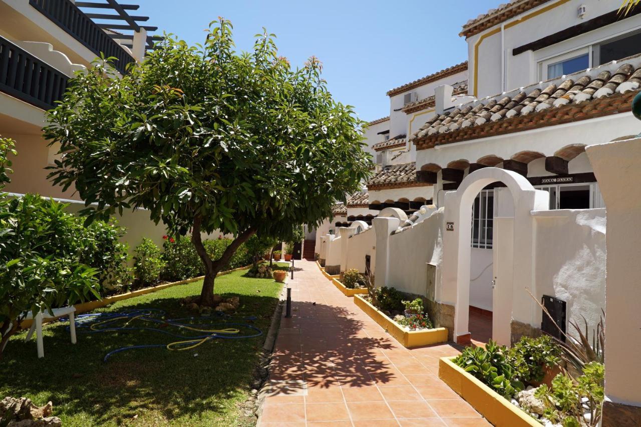 Beach House Casa Luna, Marbella Sitio de Calahonda Exteriör bild